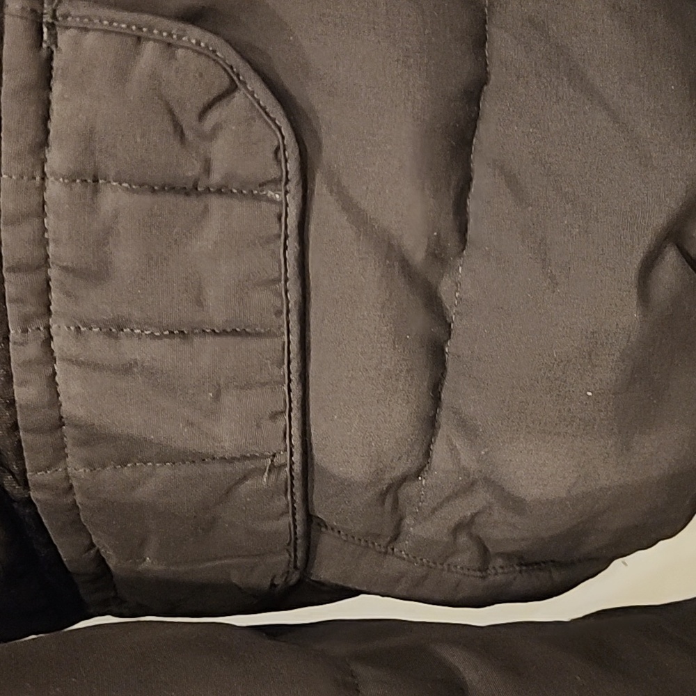 Levis Puffer coat with hood - Picture 7 of 14